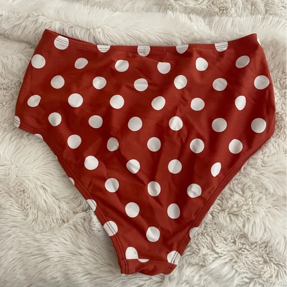 Xhilaration polka dot high waist bikini bottom. Size medium. - Picture 4 of 4